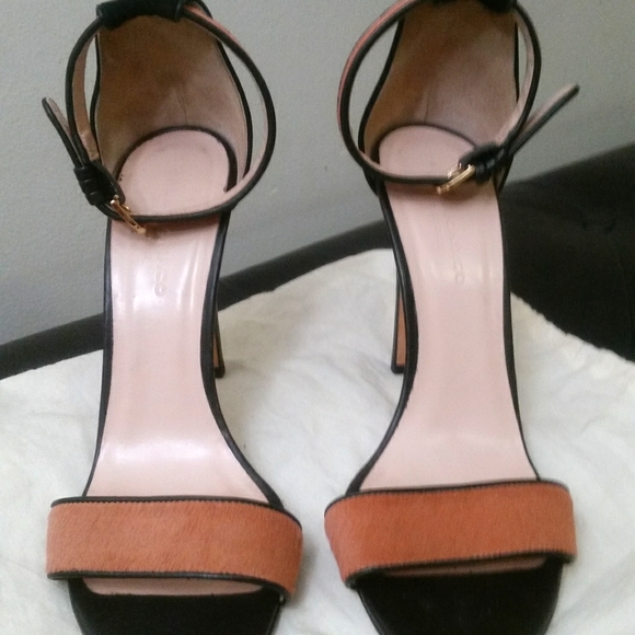 CLUB MONACO Casey Calf Hair suede Sandals, 40.5 - Picture 2 of 8